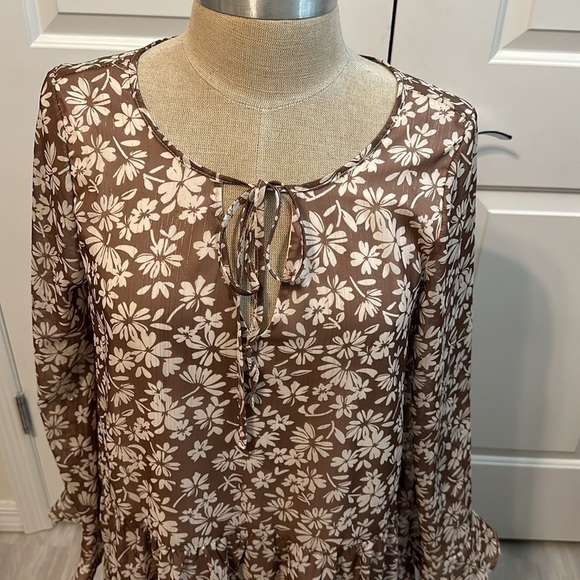 PEACH LOVE CALIFORNIA BOHO FLORAL SHIMMER THREADED DRESS GUC SZ M VERSATILE - Picture 2 of 12